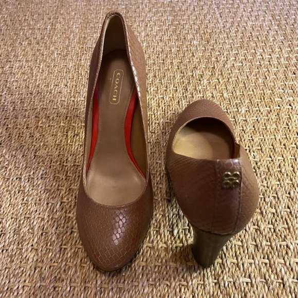 Coach Snake Print Heels in Cognac size 6.5 - Picture 4 of 8